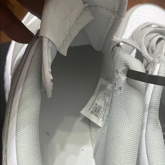 Nike Men's Gray and White Sneakers - Picture 10 of 10